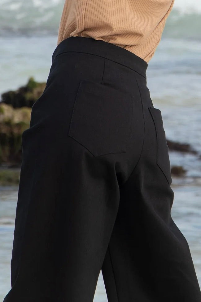 MAS Montreal: Vienna Pants (2 Colours)