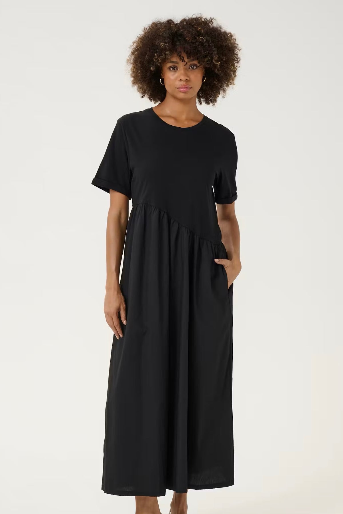 Culture: Aca Dress