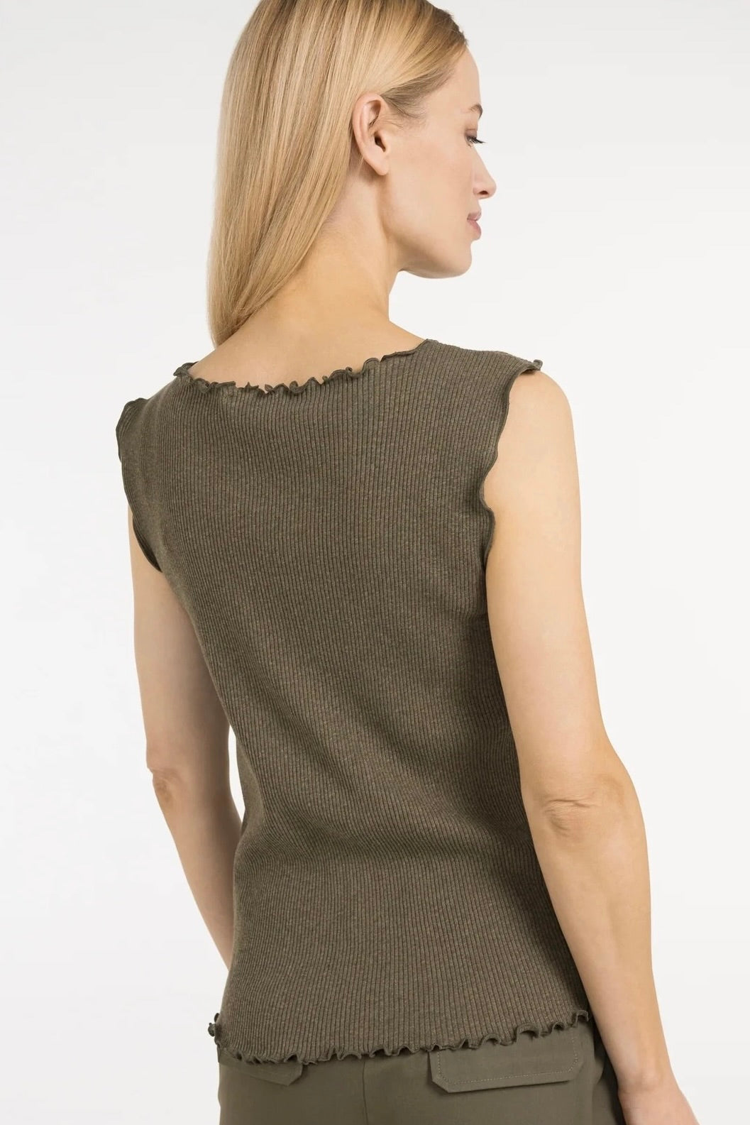 Yaya: Sleeveless Knit Top