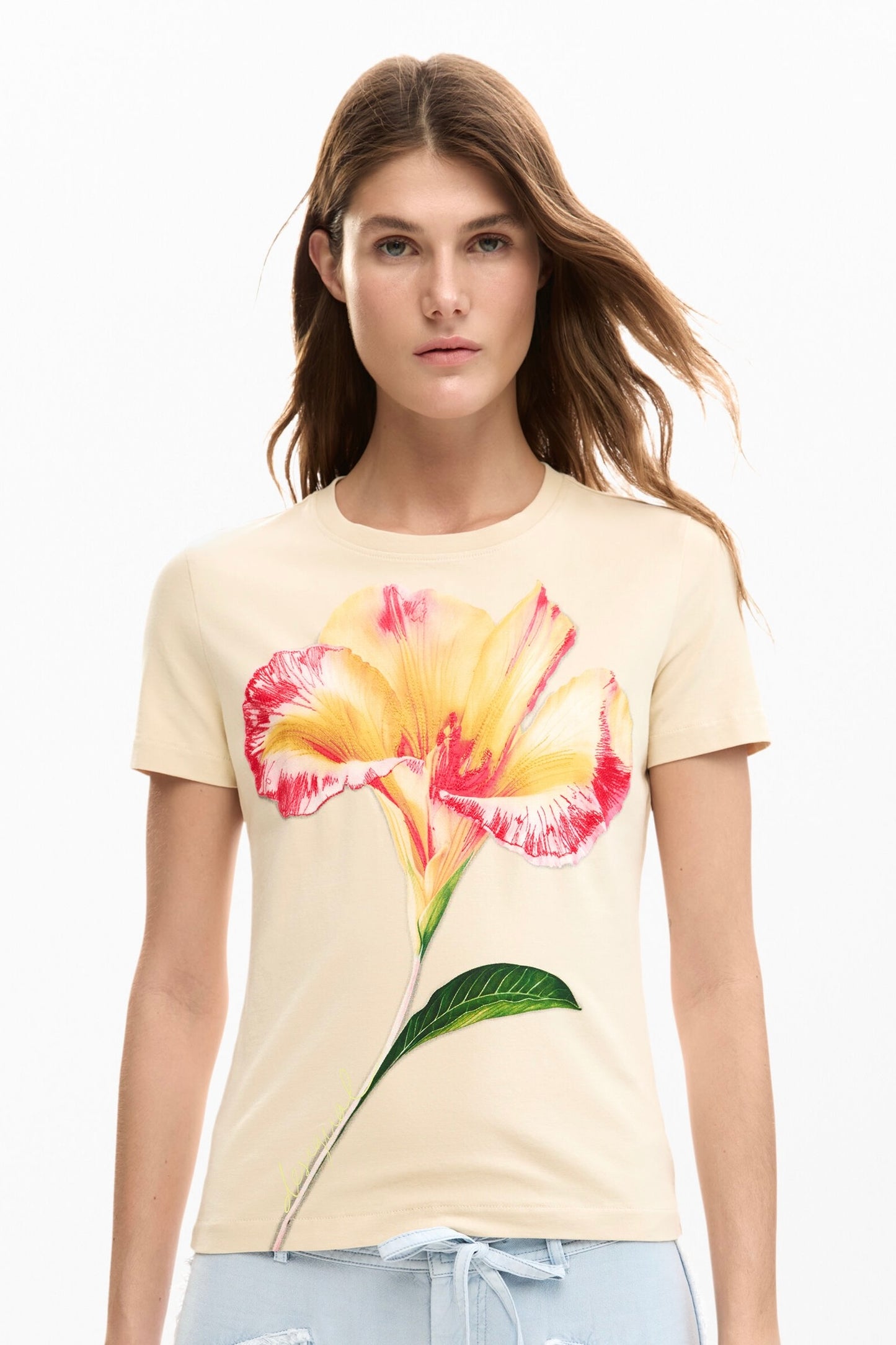 Desigual: Flower Tee (2 Colours)