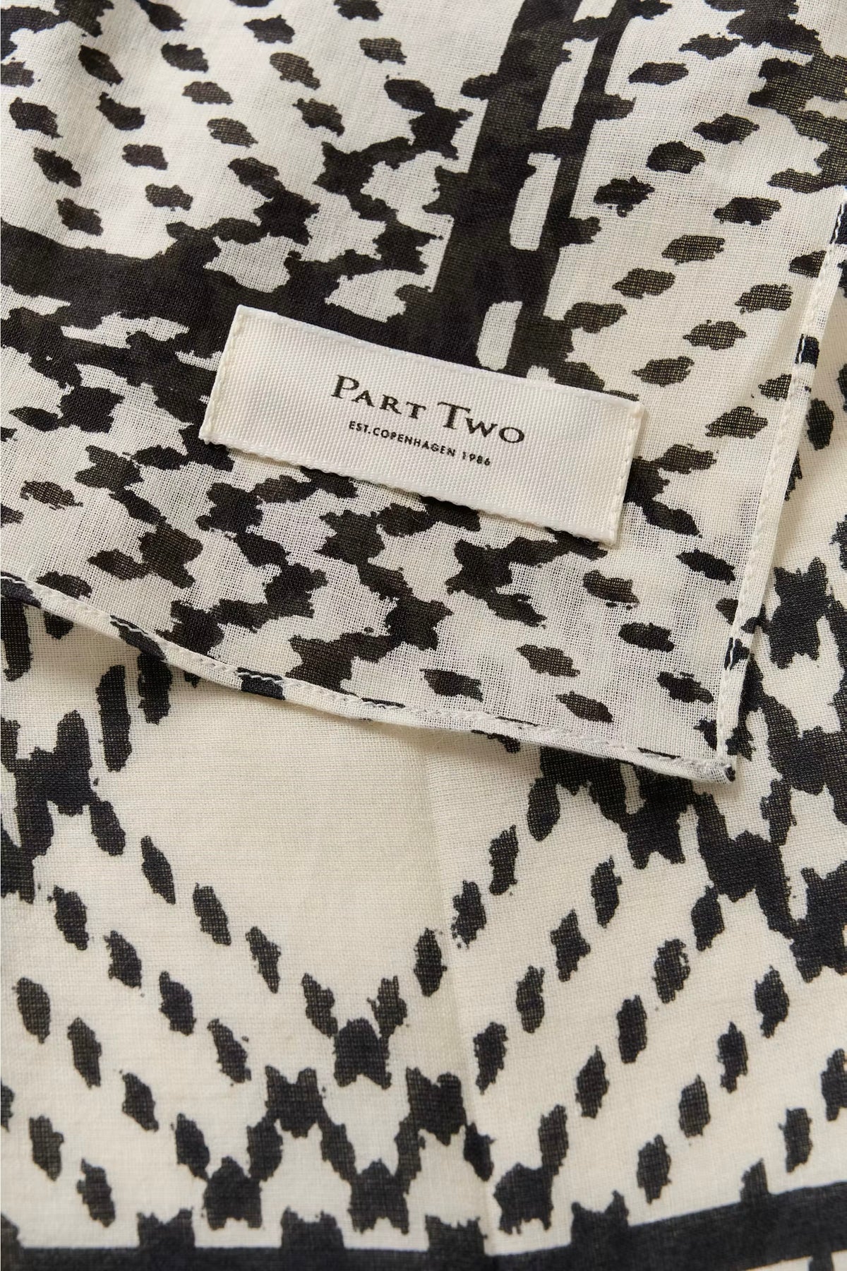 Part Two: Checked Scarf
