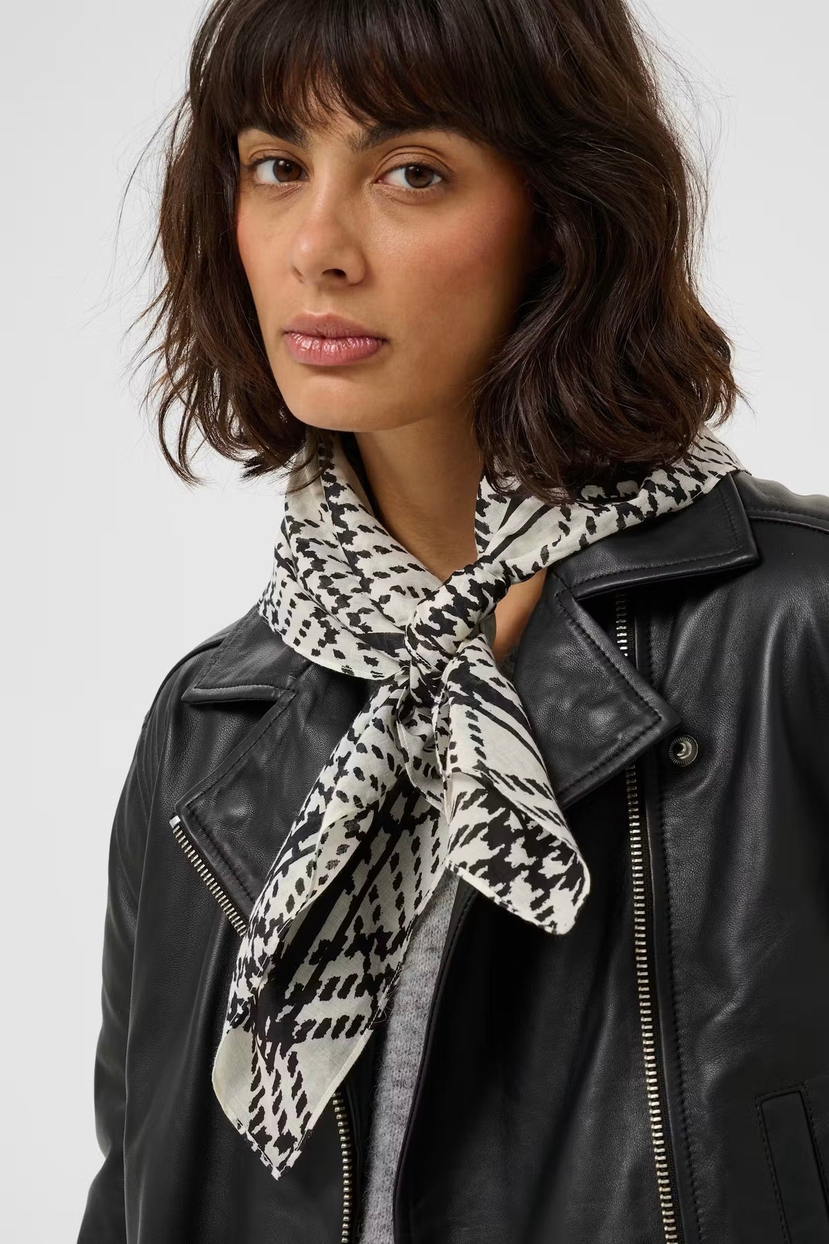 Part Two: Checked Scarf