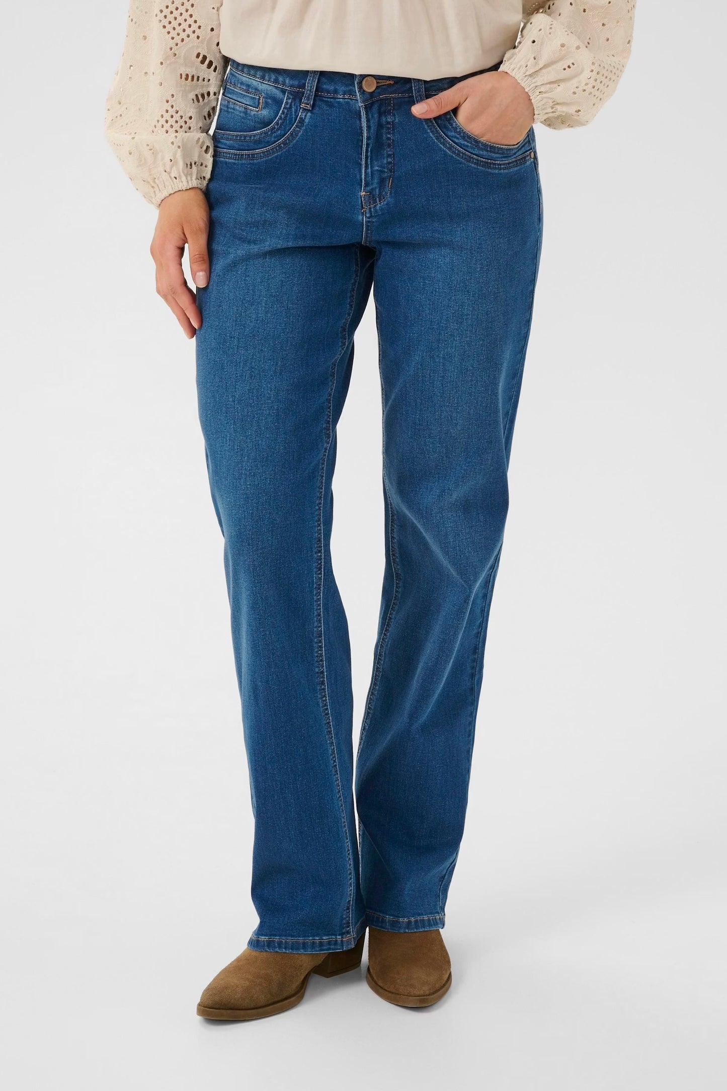 Cream: Lone Straight Jeans 32"