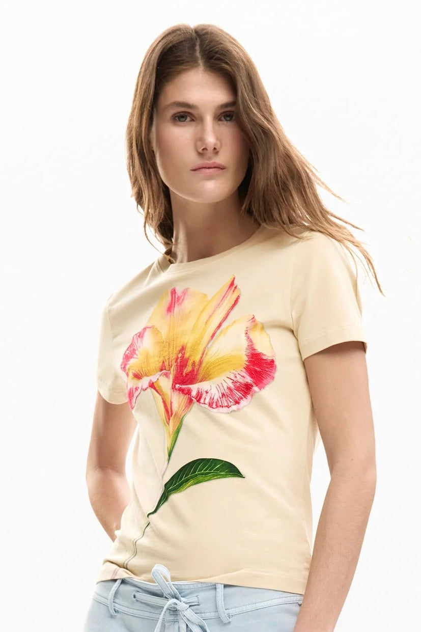 Desigual: Flower Tee (2 Colours)