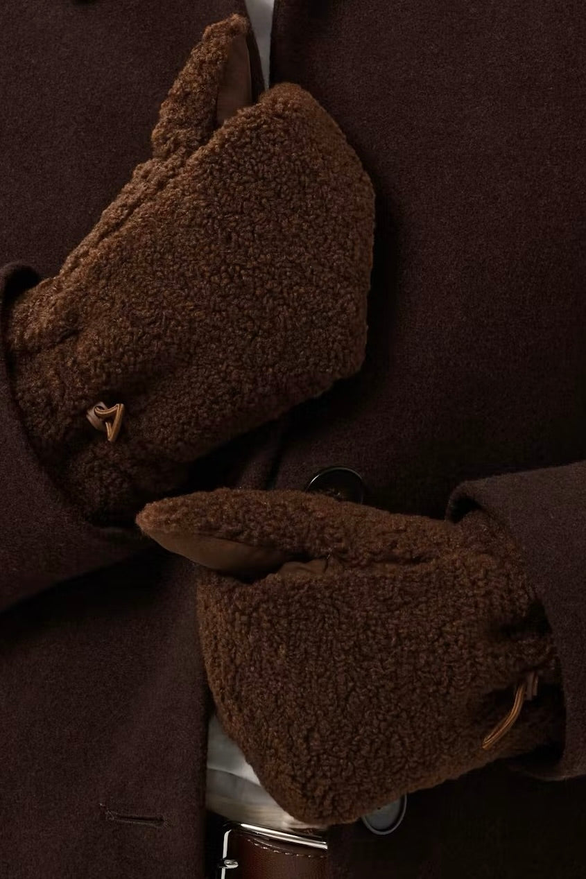 Part Two: Saisa Mitts