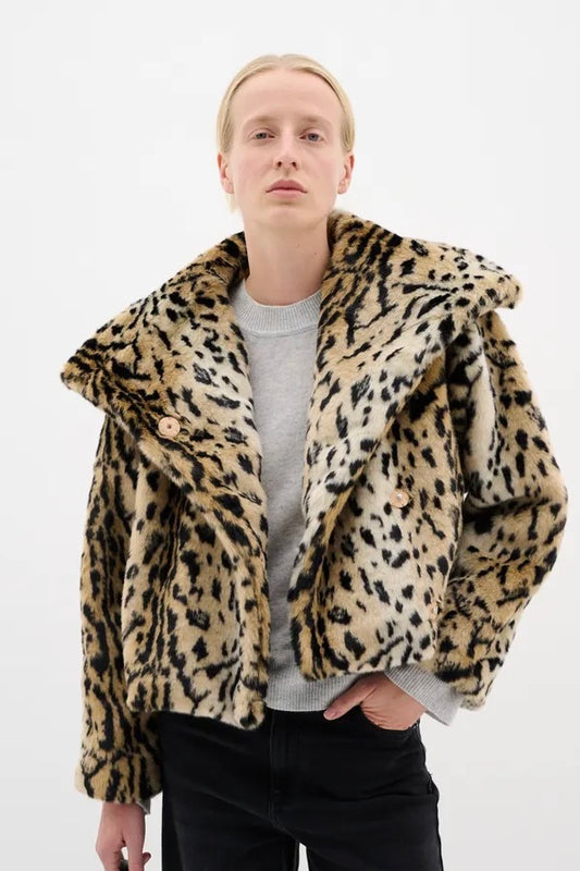 InWear: Leopard Bomber