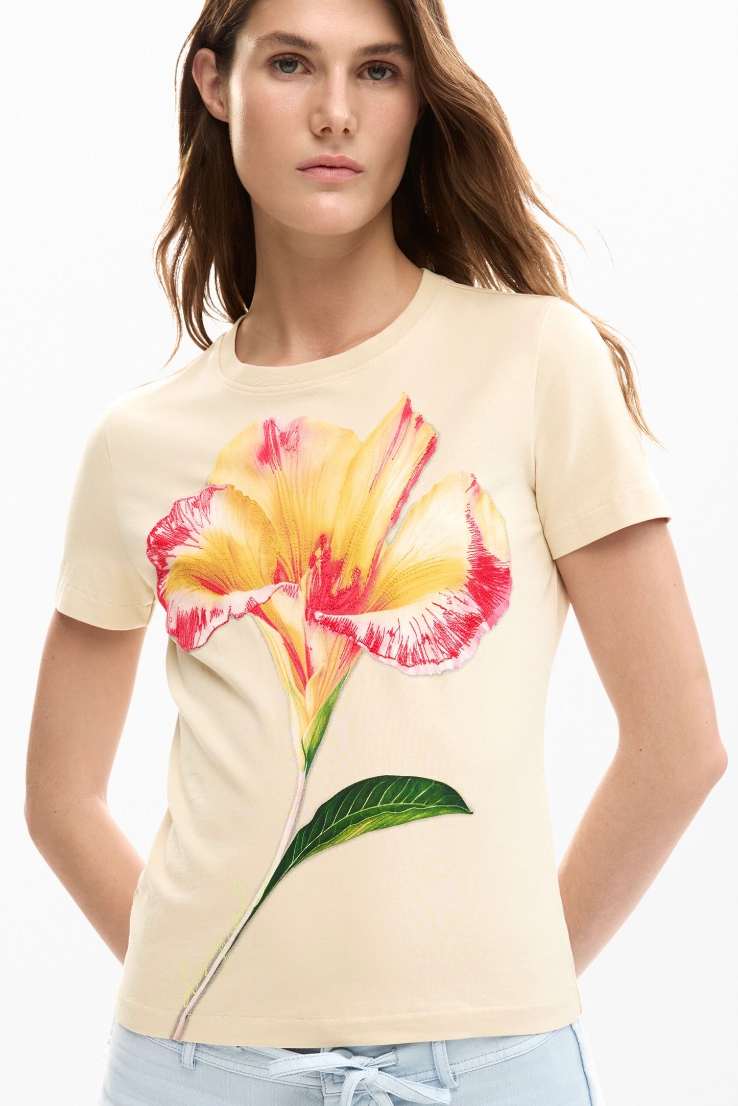 Desigual: Flower Tee (2 Colours)
