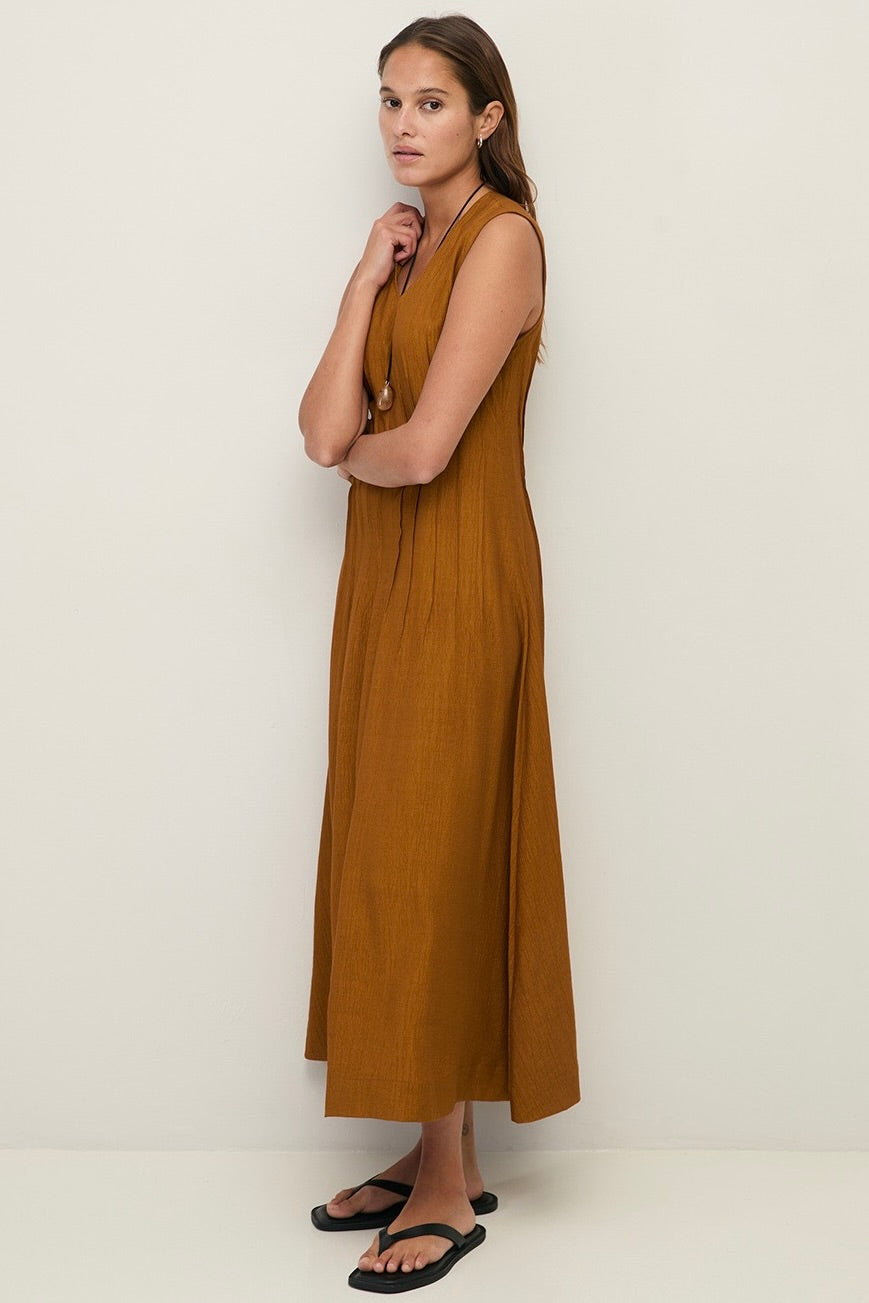 Yerse: Gathered Dress