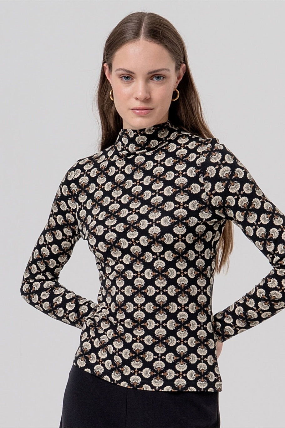 Surkana: Black Print Top