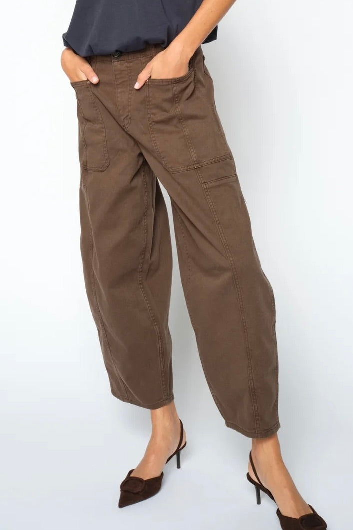 Mos Mosh: Rosy Pant