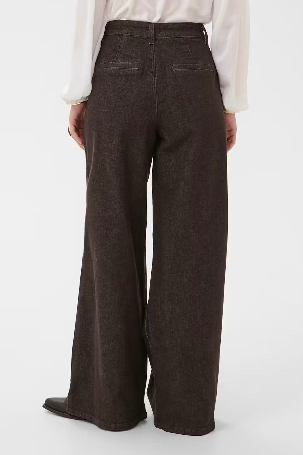 Cream: Visti Jeans Java