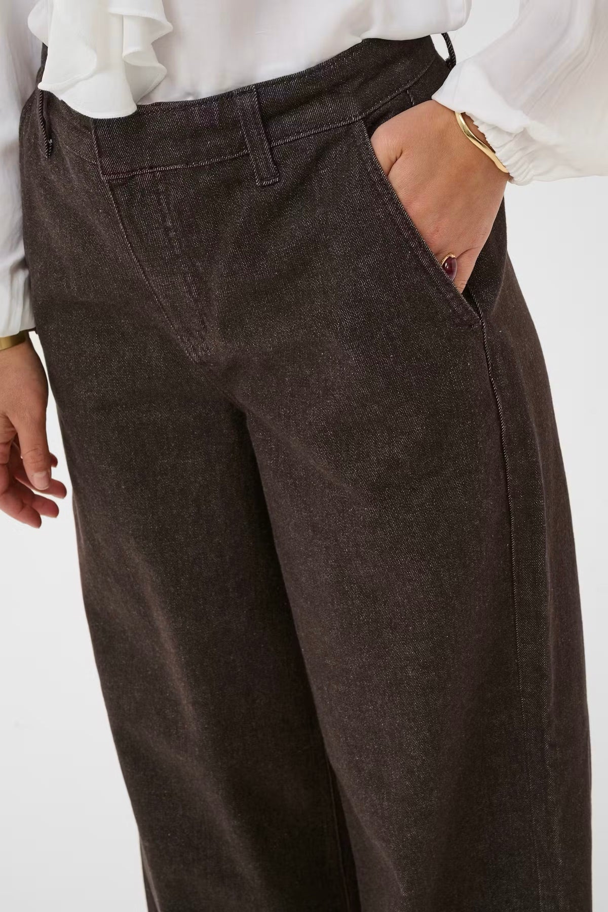 Cream: Visti Jeans Java