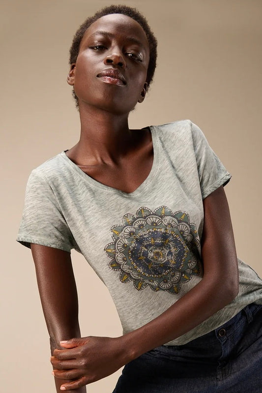 Nile: Graphie Tee