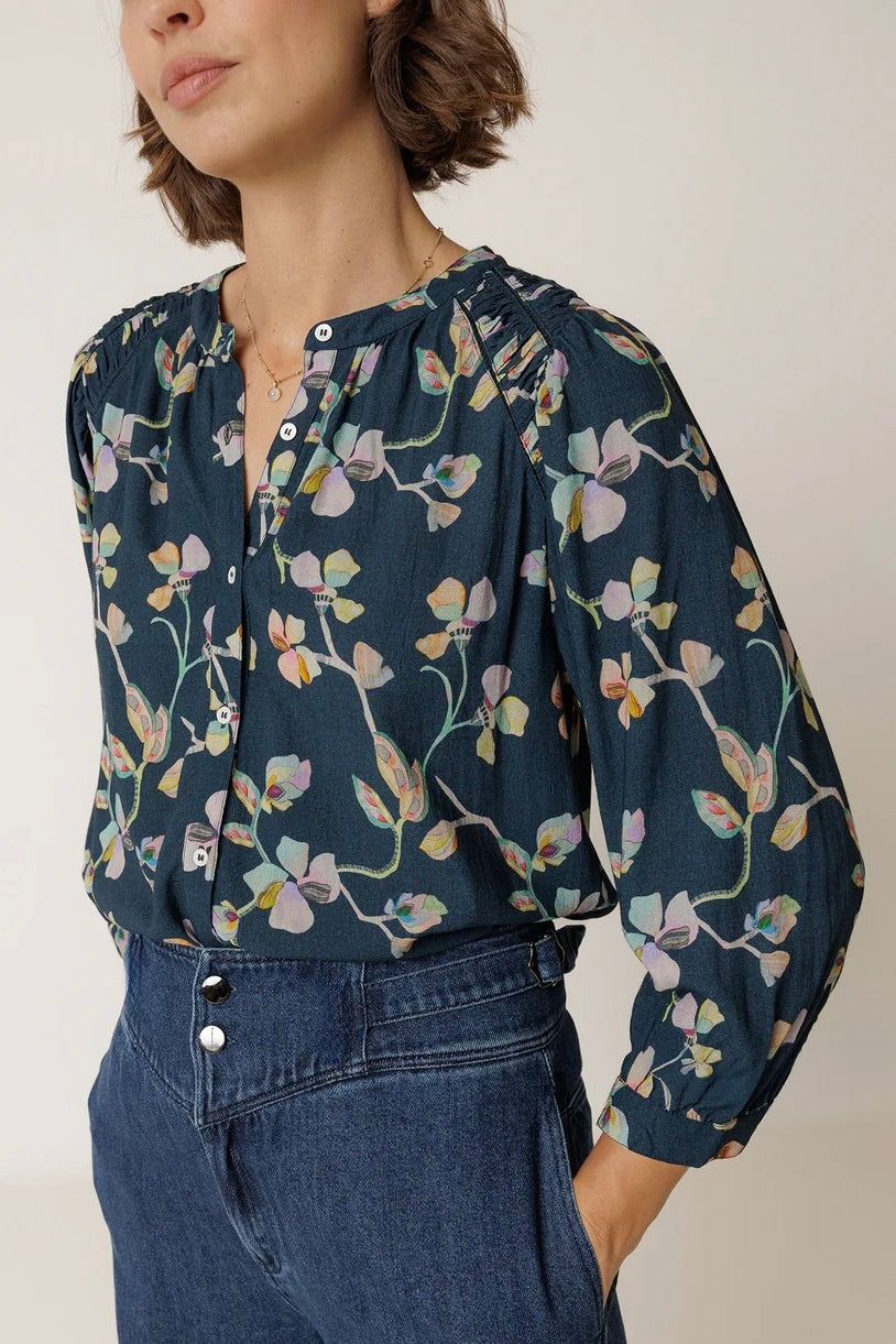 Indi & Cold: Floral Blouse