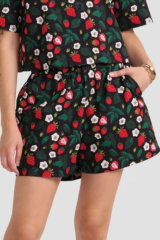 Poplin & Co: Strawberry Fields Shorts