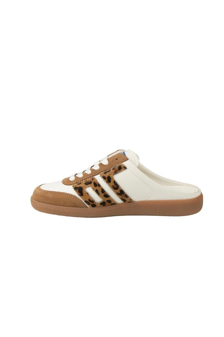 Back 70: Easter Clog