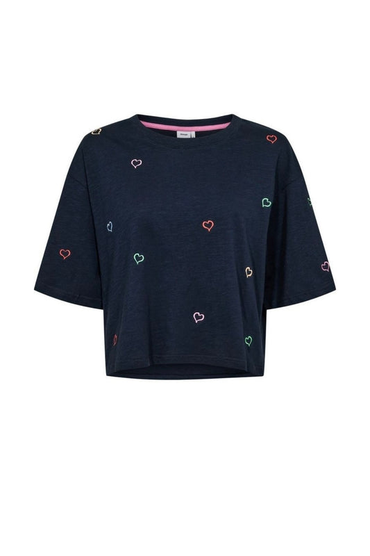 Numph: Nulovine Tee