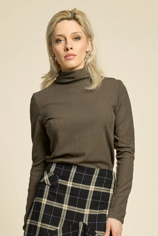 Cokluch: Solo Top (3 Colours)