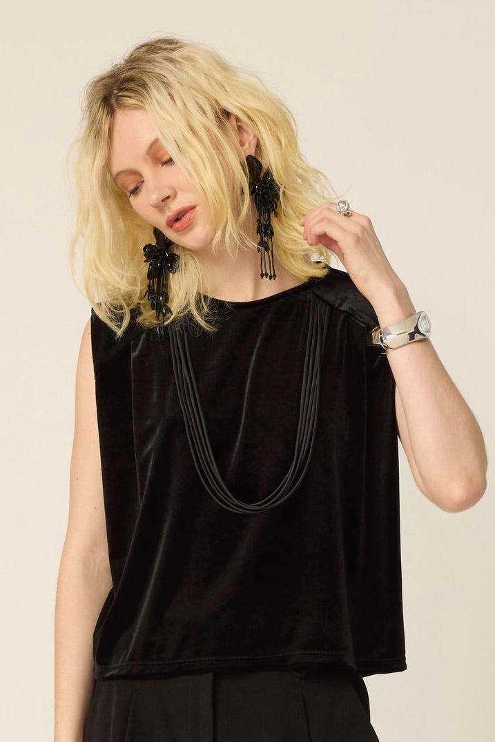 Chlo: Sabrina Top